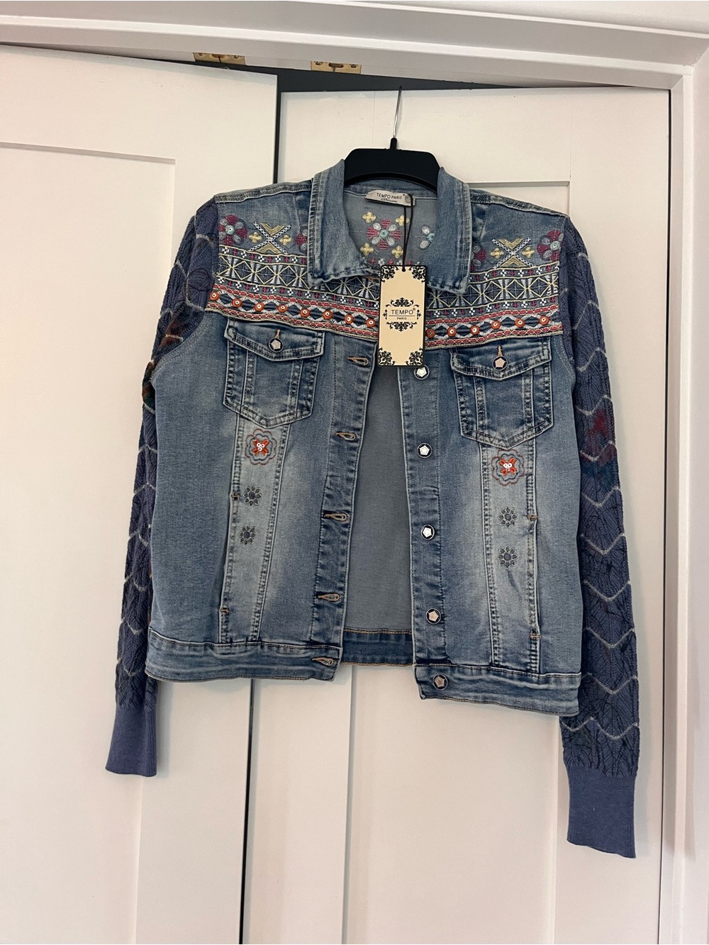Tempo Paris Embroidered Light Blue Denim Jacket with Patterned Knit Navy Sleeves